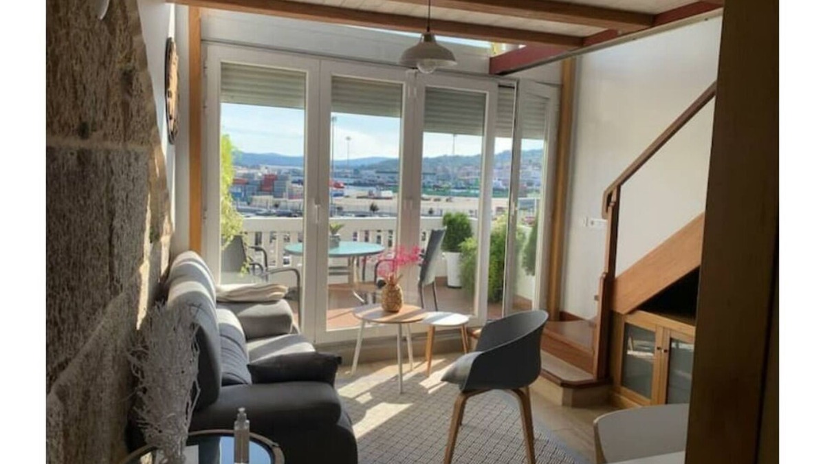 Marin Apartment | Almuina Penthouse.