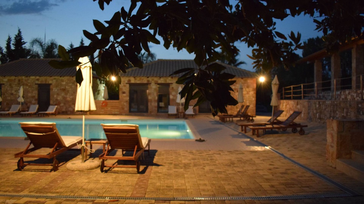 Edipsos House | Almyra Holiday Village