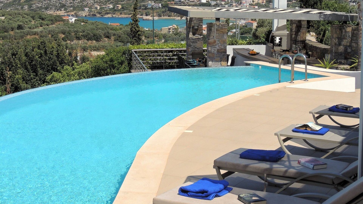 Almyrida Villa | Almyrida Panorama Villa. Incredible villa, sea views, 13m pool, walk to beach.