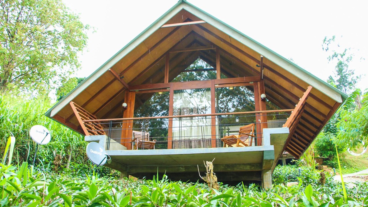Kumbalwela Hotel | Aloft Grand Hotel