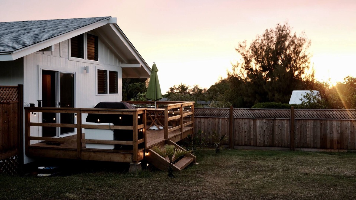 Pupukea Cabin | Aloha Surf Cabin - Private Yard & Entrance!