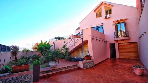 Ganzirri House | Aloha Village - Bed&Pet