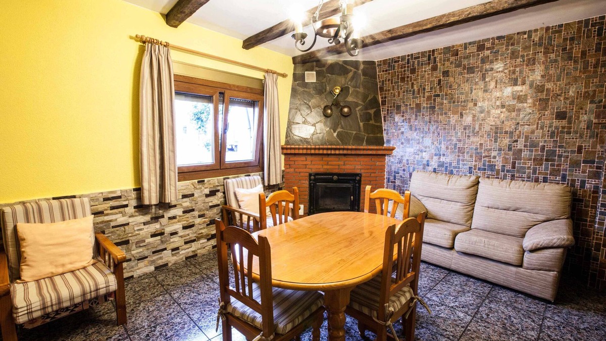Mecina Bombaron Apartment | Aloj. Rural Algaida 4 people with Spa and swimming pool