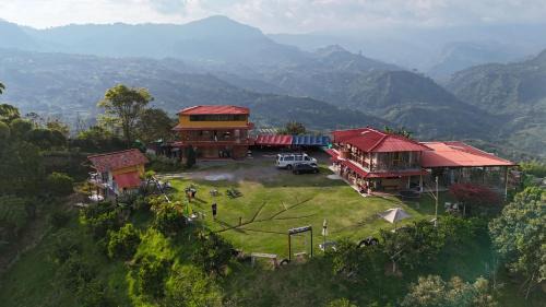 Supia Bed & Breakfast | Alojamiento Campestre Cabañas Mirador Ingrumá Riosucio Caldas