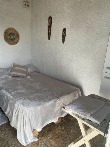 Chuy Apartment | Alojamiento Sencillo Lunas con Baño Privado
