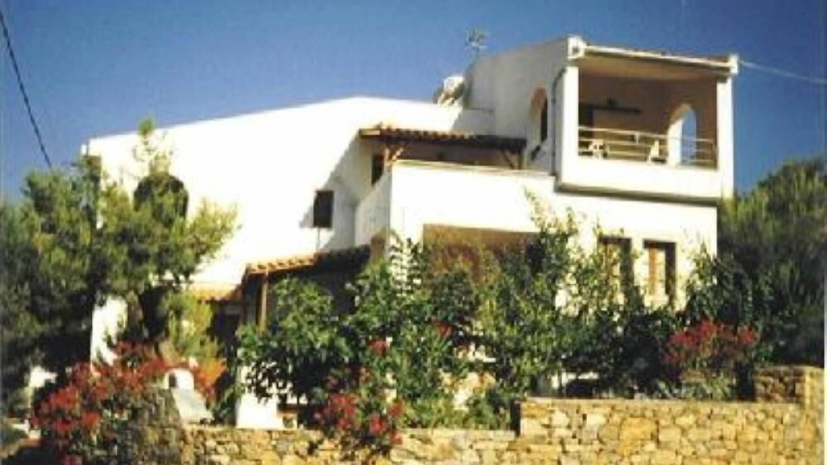 Votsi Villa | Alonissos: house/villa - 6 rooms - 8/10 persons