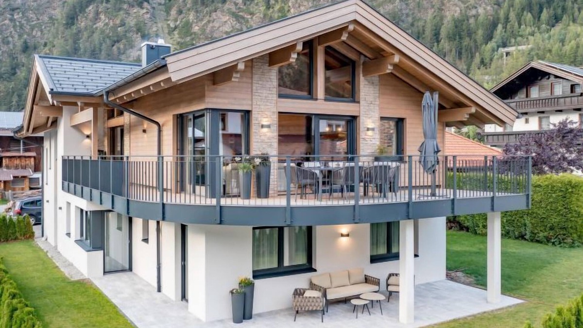 Unterlaengenfeld House | Alpenchalet by Interhome