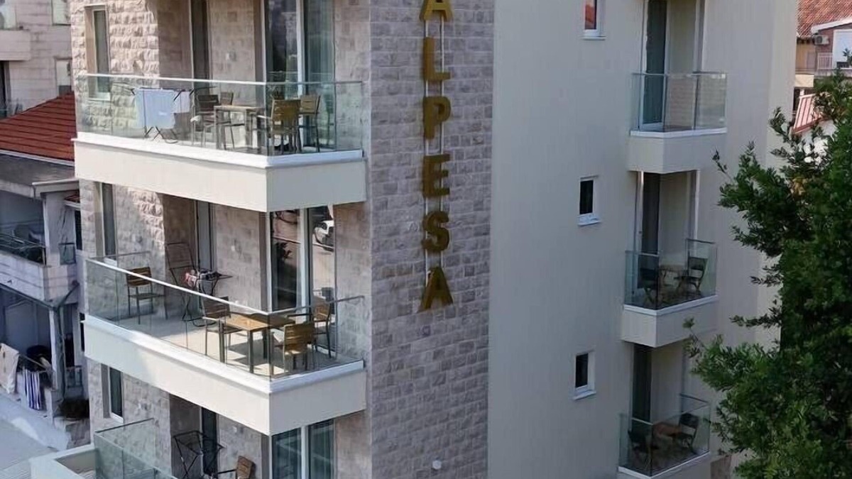 Maini Apartment | Alpesa Apartments