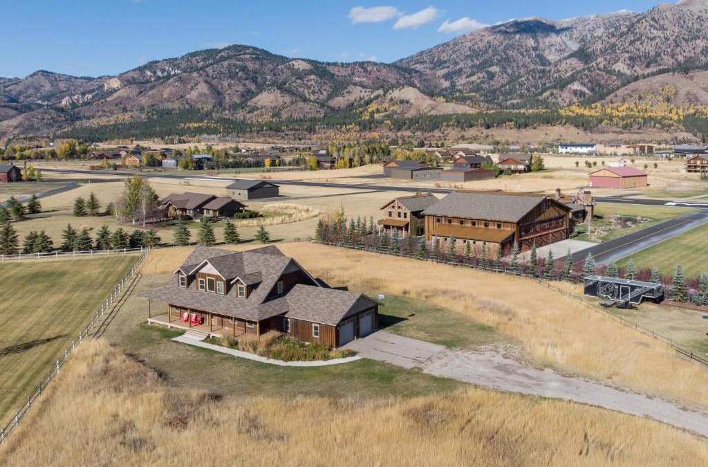 Alpine Northwest House | Alpine Airspace by KABINO Airpark Foosball Garage Satellite