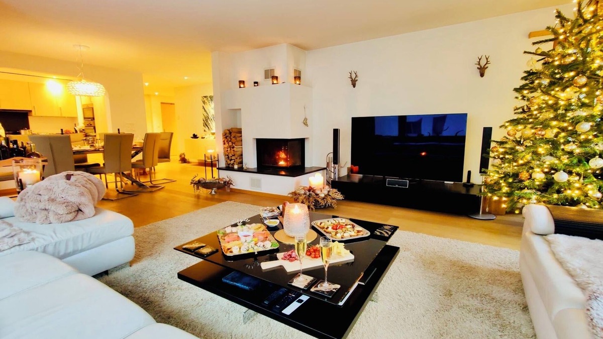 Klosters-Serneus Apartment | Alpine chic in heart of Klosters, short walk to lifts & restaurants, + sauna