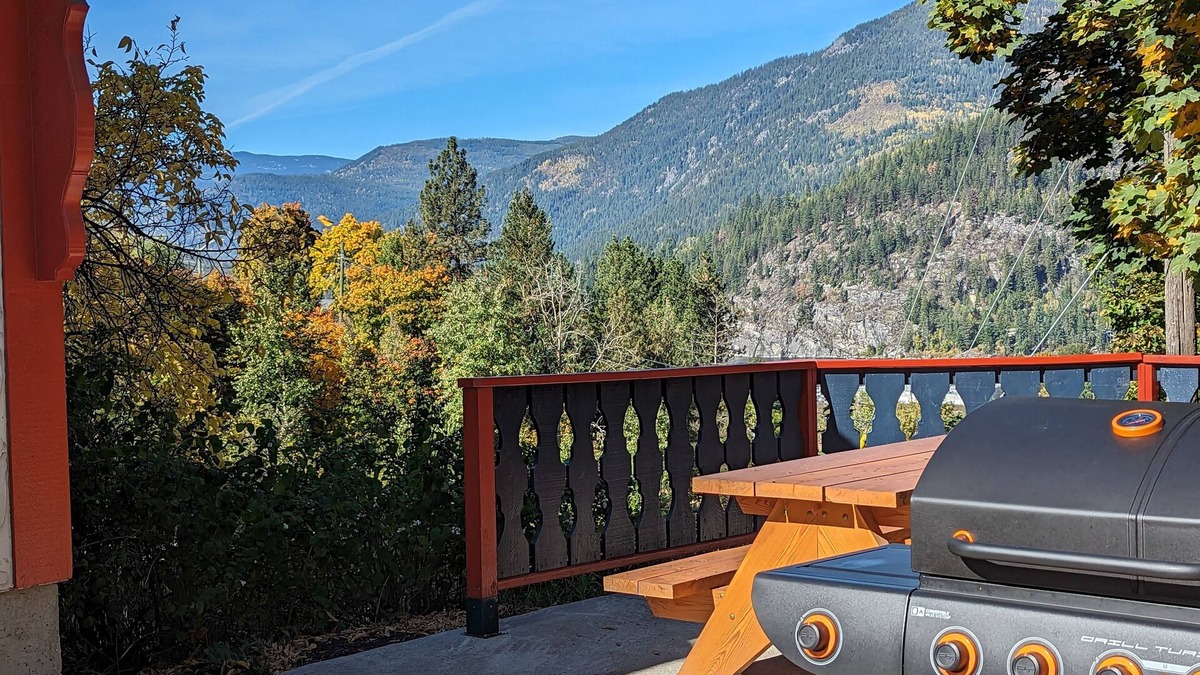 Nelson Hotel | Alpine Inn & Suites