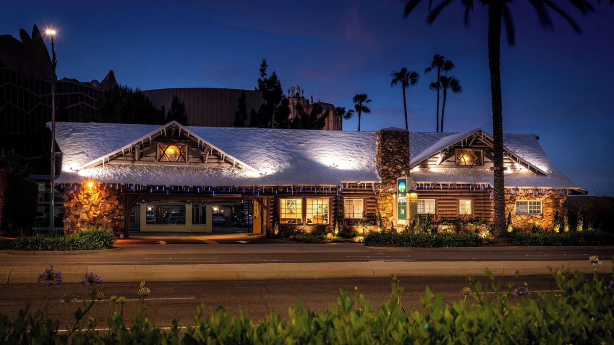 Anaheim Resort Hotel | Alpine Inn