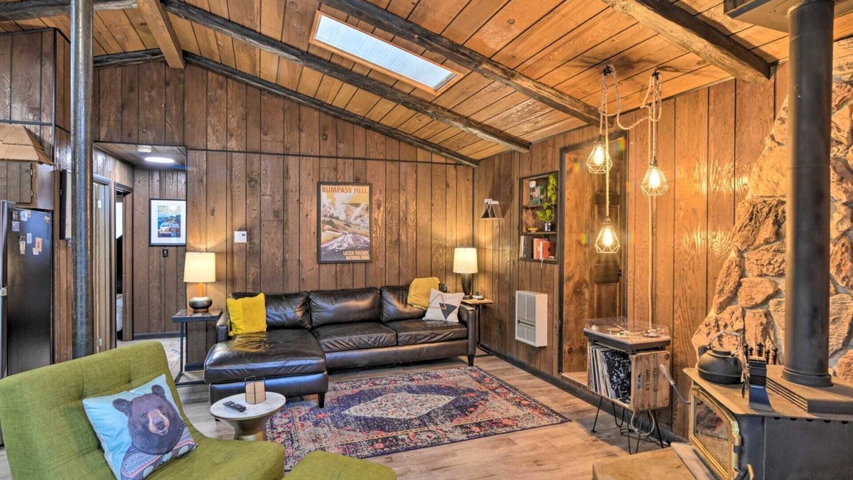 Alpine Lake Cabin | Alpine Lake Cabin: Mountain Resort w/Lake Access