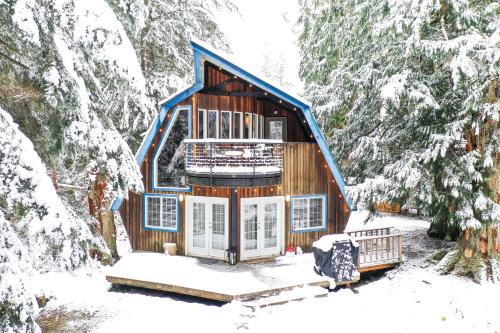 Glacier House | Alpine Lodge