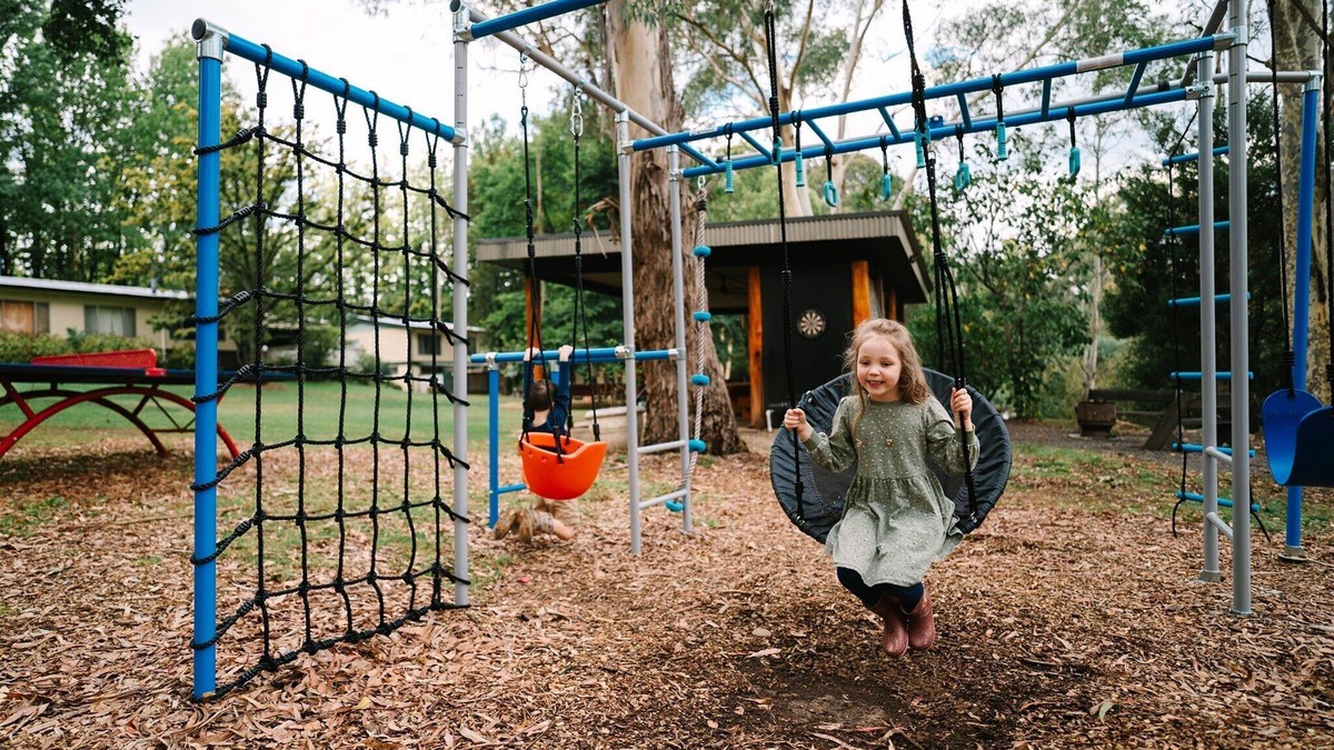 Porepunkah Cabin | Alpine Riverside Cottages