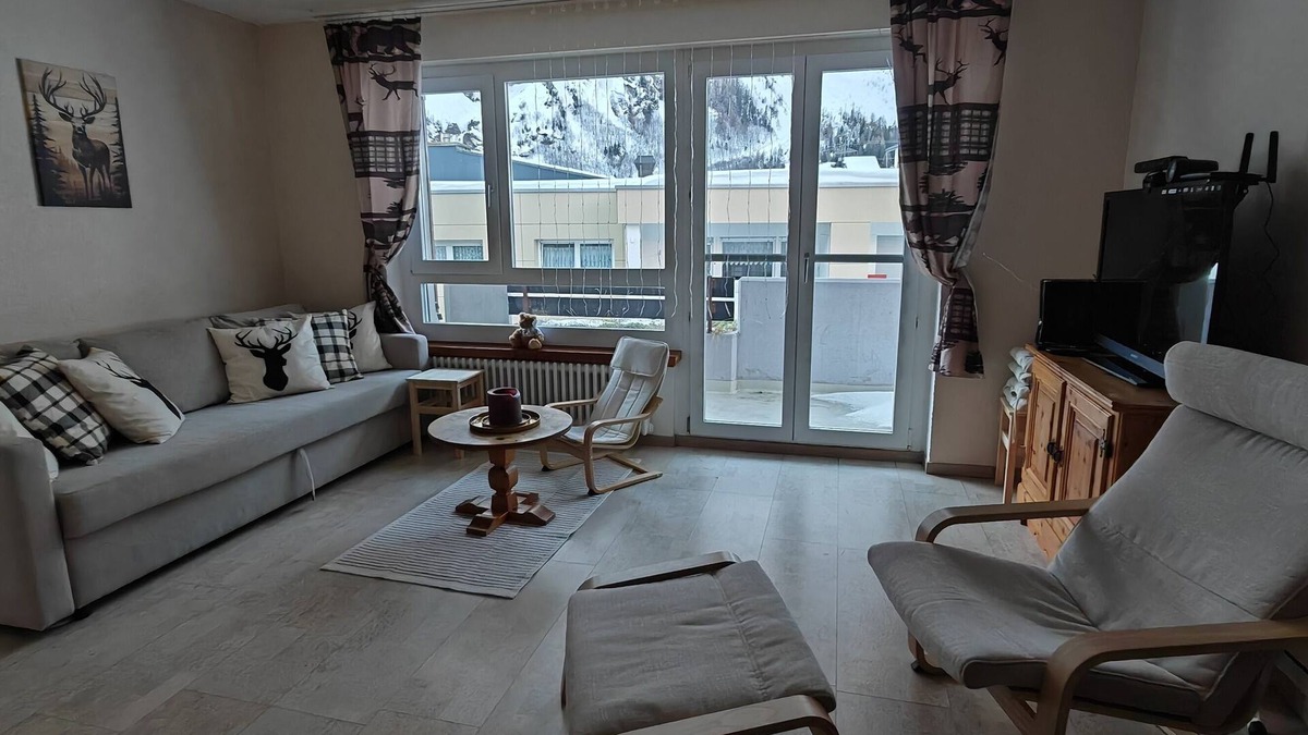 Leukerbad Apartment | Alpine Siesta - family-friendly vacation apartment within walking distance of the thermal spa