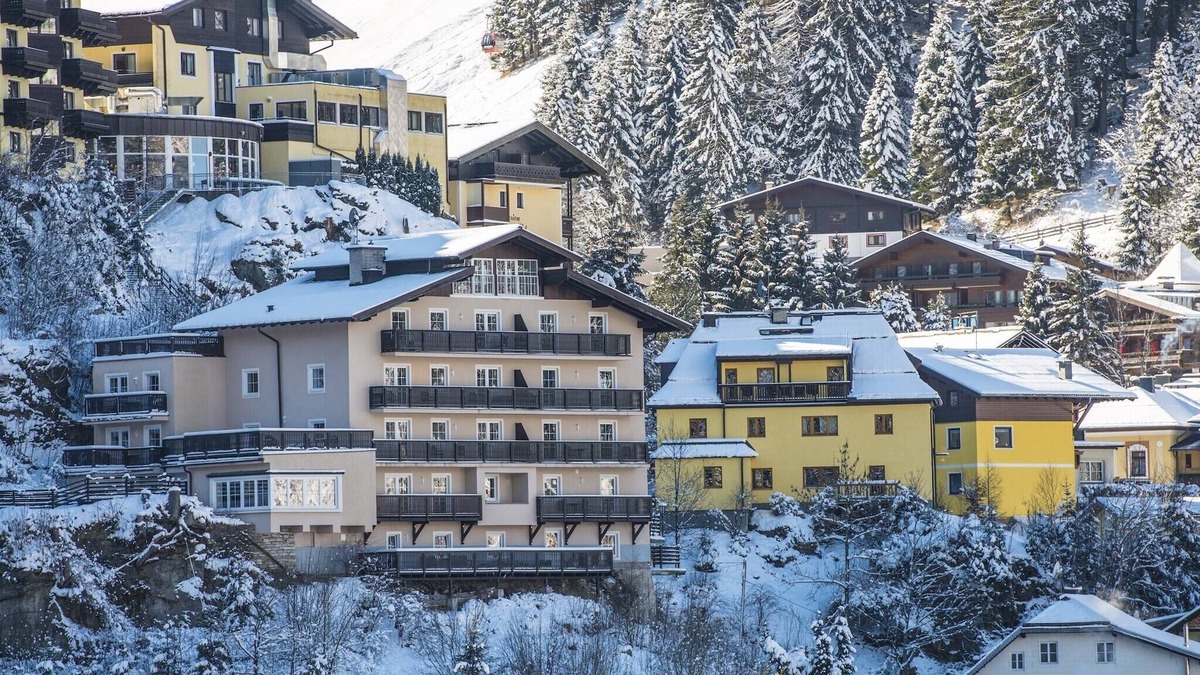 Bad Gastein Apartment | Alpine ski Apartment getaway