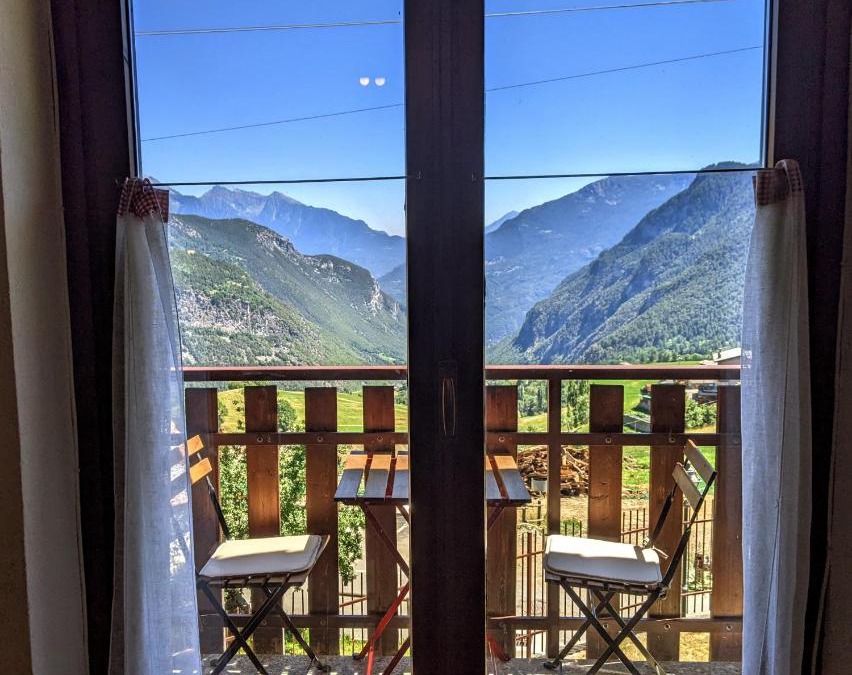 Torgnon Ski Chalet | Alpine Vista Villa Hardaker 4 bedrooms Torgnon