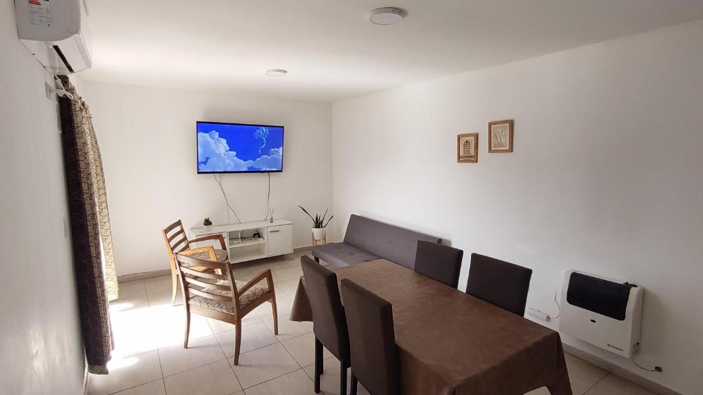 Villa Nueva Apartment | Alquiler temporario en Mendoza para 4 personas a la vuelta del Mendoza Plaza Shopping