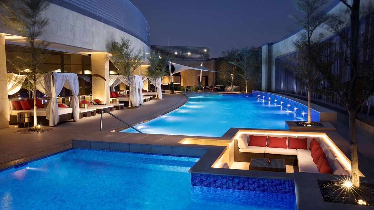 Al Rayyan Hotel | AlRayyan Hotel Doha, Curio Collection by Hilton