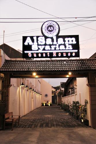 Surakarta House | Alsalam Syariah Guesthouse