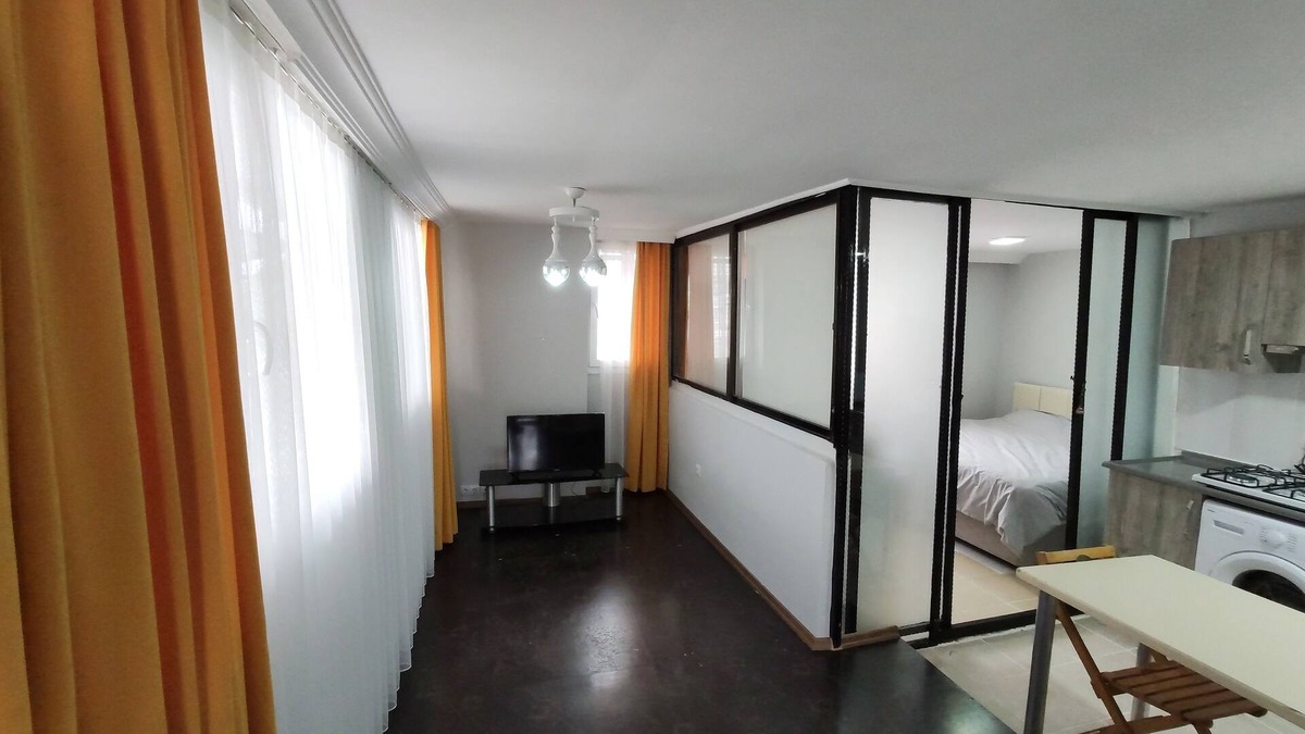 Old Town House | ALSANCAK 2 MIN WALKING DISTANCE TO THE SEA