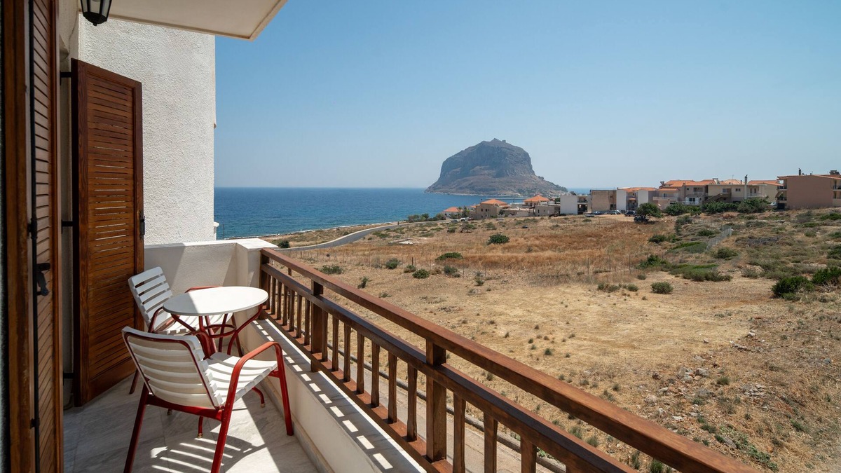Monemvasia House | Alta Vista Studios