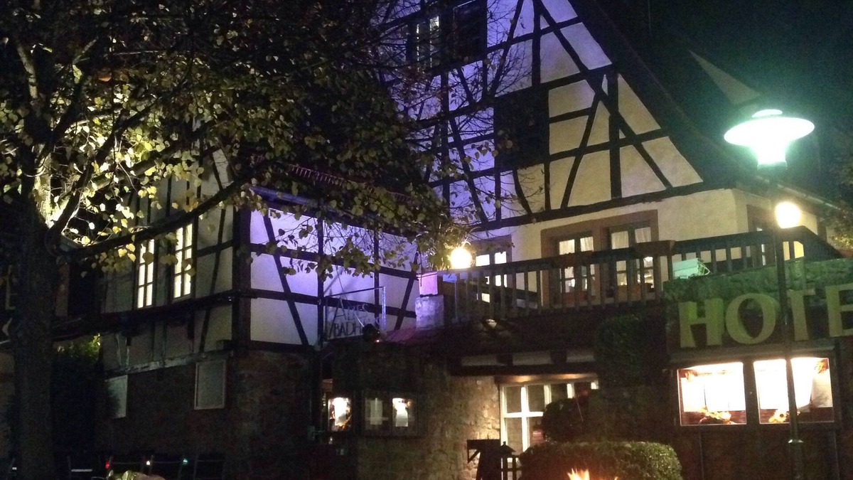 Eberbach Hotel | Altes Badhaus