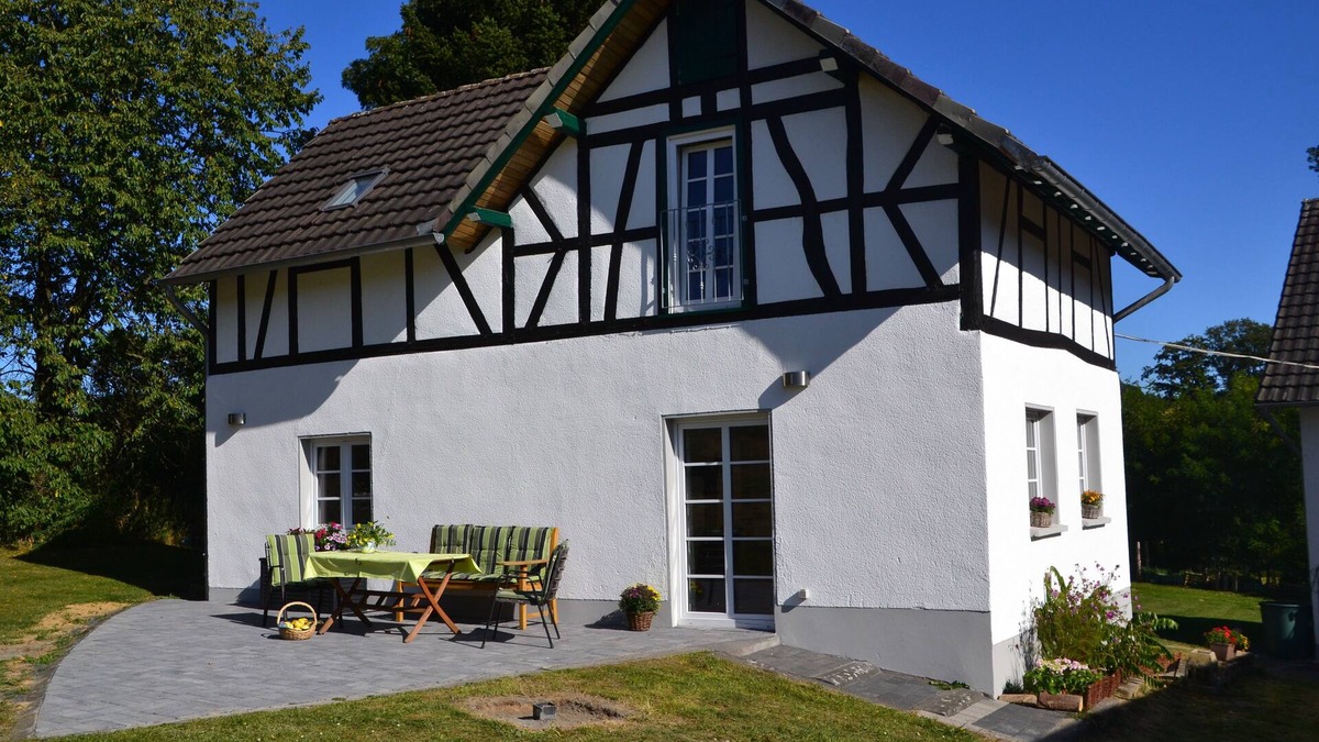 Ersfeld House | Altes Bienenhaus - Ferienwohnung im Westerwald