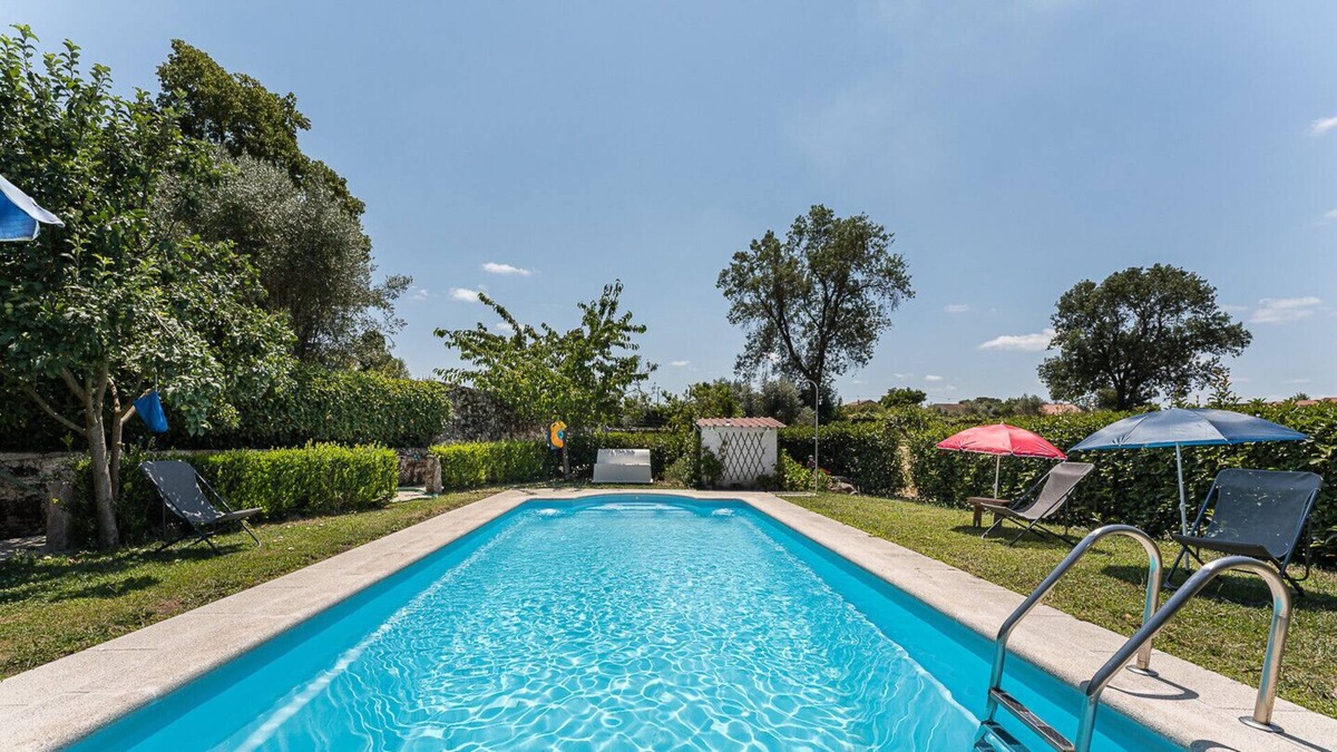 Mangualde Apartment | ALTIDO Charming Guest House w/ Gym & Pool