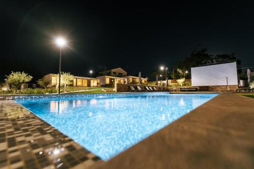 Nadadouro Villa | ALTO DA GARÇA - PRIME VILLAS & SPA