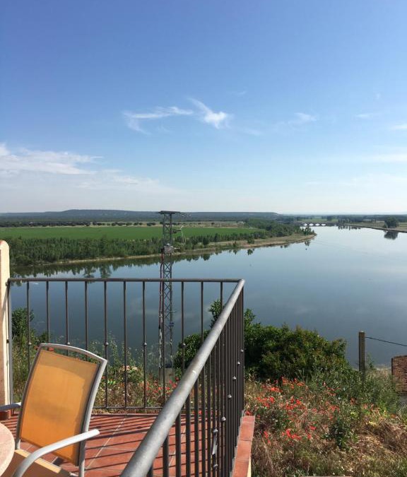 Castronuno House | ALTO DE LA RESERVA