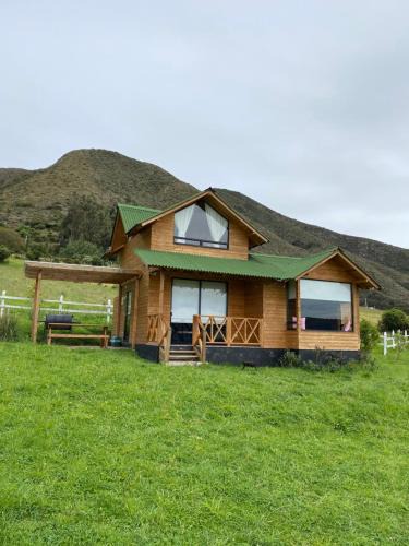 Guatavita House | Altozano Cabañas