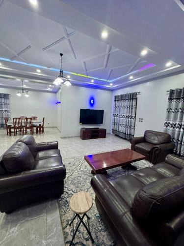 Abomey-Calavi Apartment | Altus Residence