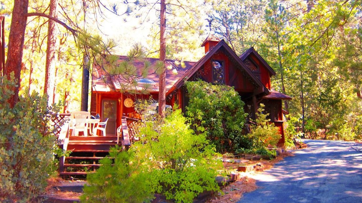 Fern Valley Cottage | Always Inn Idyllwild Vacation Cottages