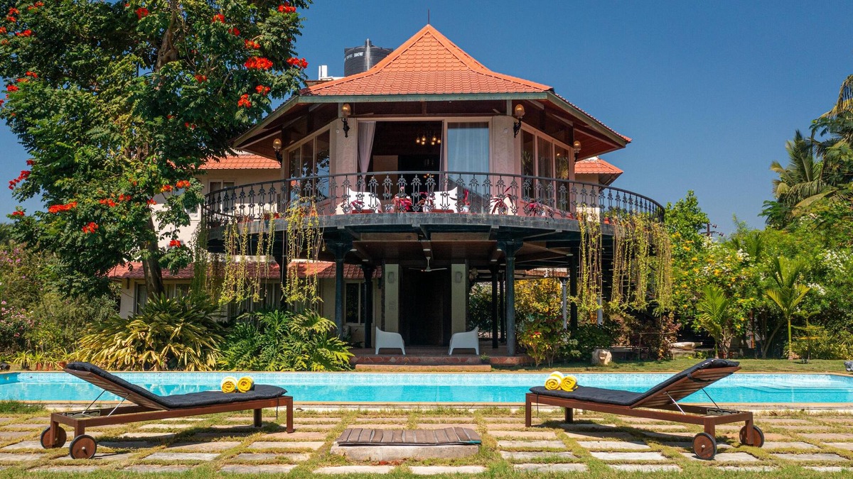 Kashid Villa | Amã Stays & Trails Skyfall, Kashid