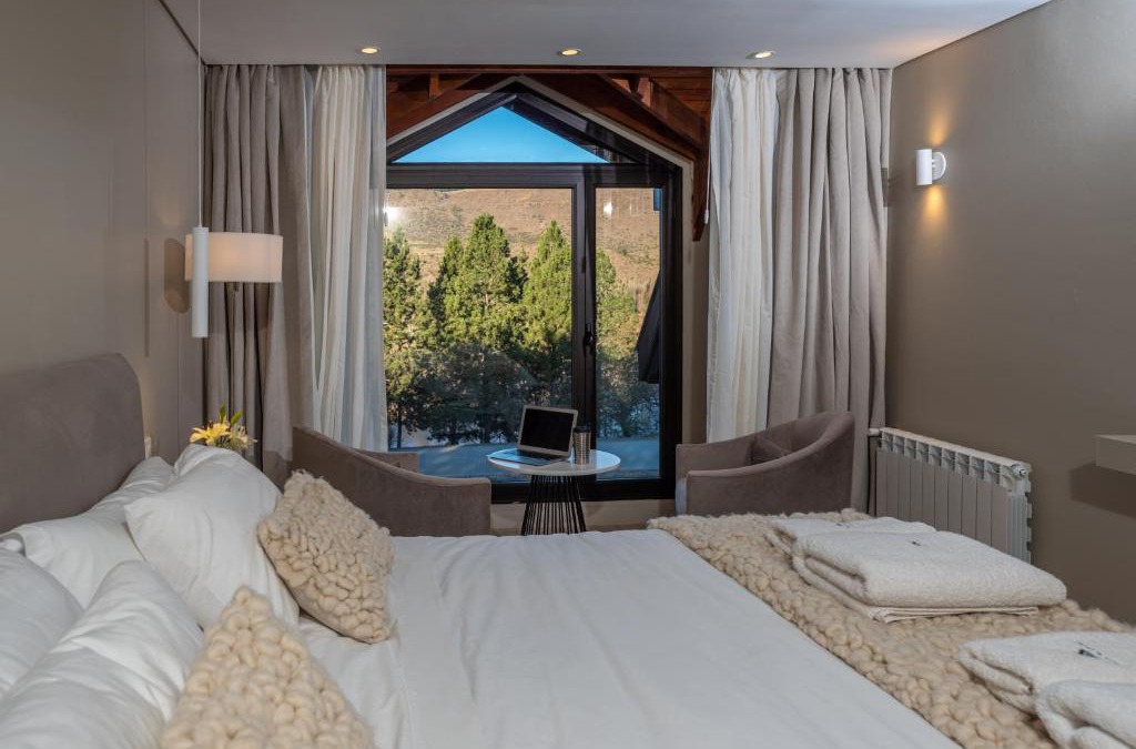 Alumine Hotel | Amérian Aluminé