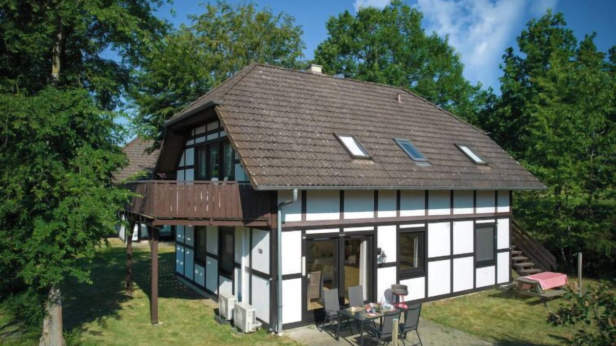 Feriendorf Frankenau Apartment | Am Sternberg 228 by Interhome