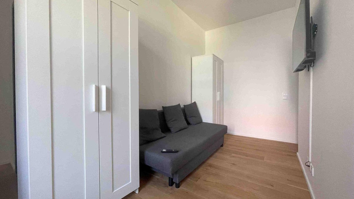 Amberg Apartment | (AM1014) Modern furnished apartment for fitters