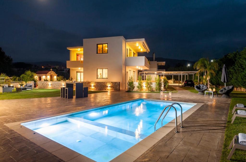 Perivolia Villa | Amaen Luxury House