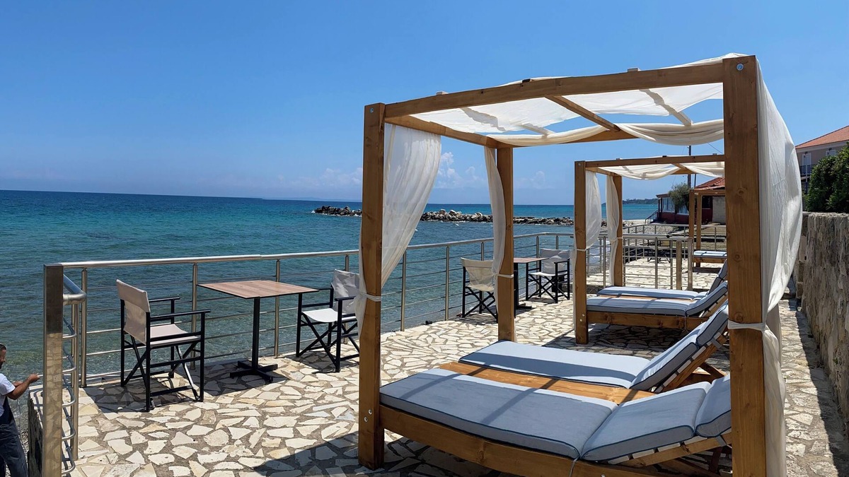 Drosia House | Amaltheia Beach Front Houses