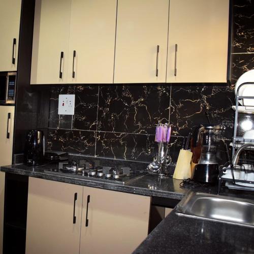 Jimeta Apartment | Amangee Luxury Apartments