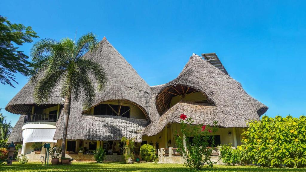 Diani Beach Villa | Amani Paradise - Luxury Villas