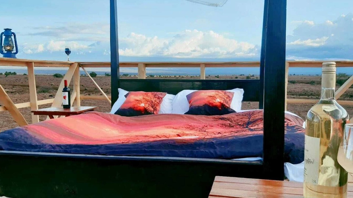 Mara Simba Cabin | Amanya Sunset Star Bed Masai Mara