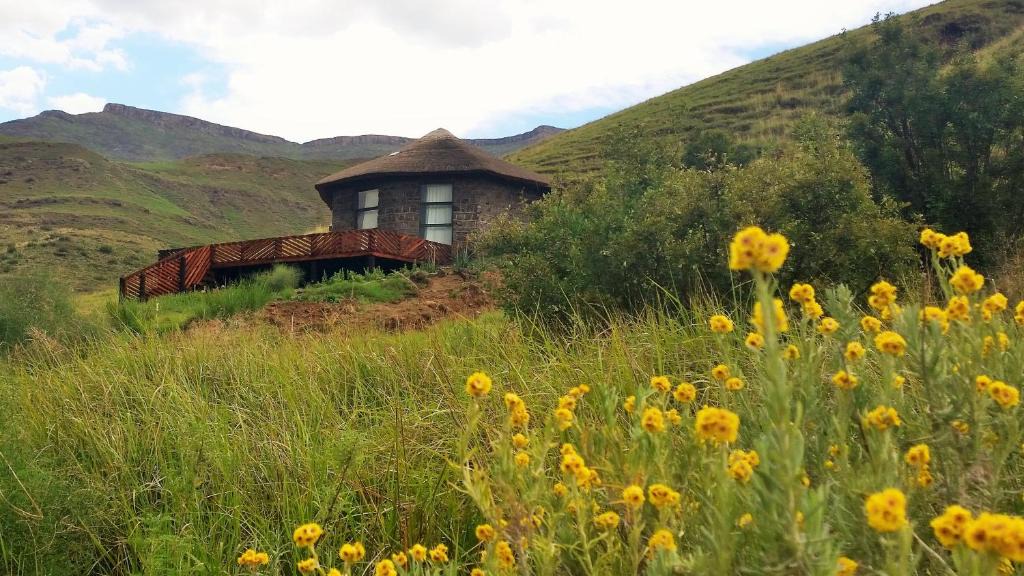 Rhodes Ski Chalet | Amanzi Empilo Bungalow