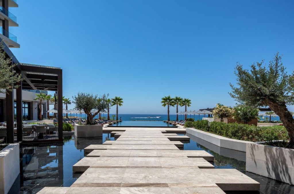 Agios Tychon Hotel | Amara - Sea Your Only View™
