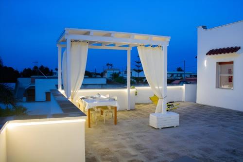 San Pietro Vernotico Apartment | aMARE21, moderno 2 camere con terrazza privata vista mare