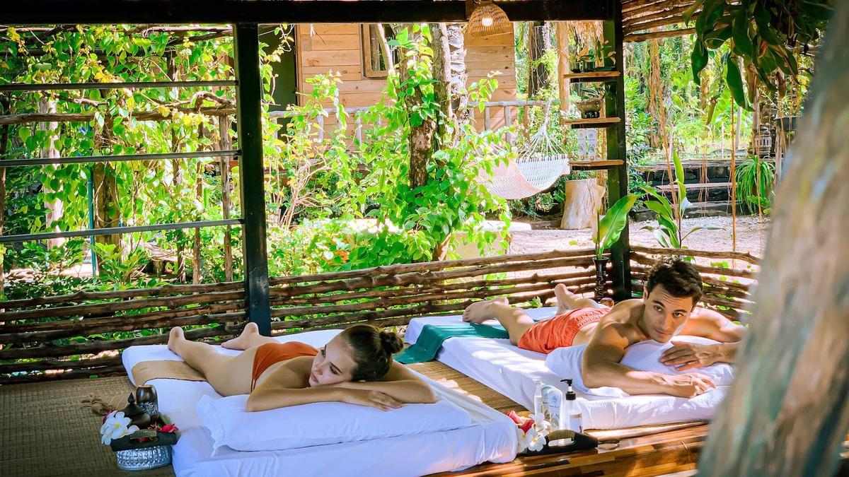 Huai Nam Khao House | Amarit Onsen Homestay