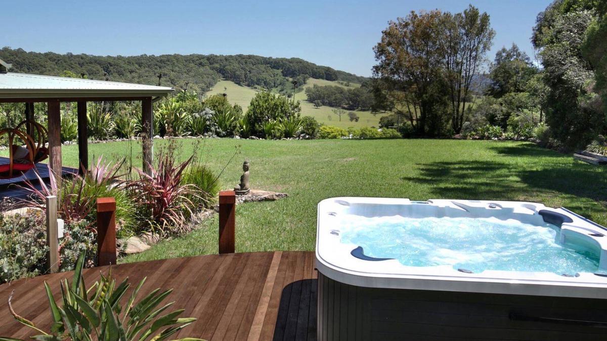 Far Meadow House | Amaroo House - Glorious Views