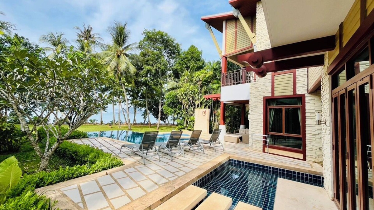 Sai Thai Villa | Amatapura 12 Beach Pool Villa